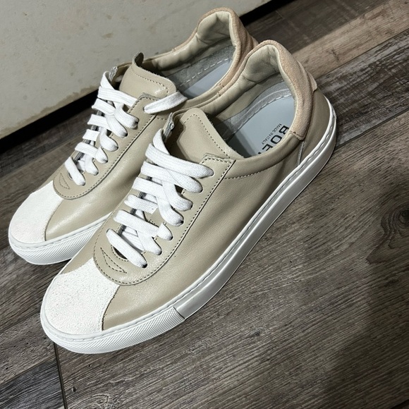 BOEMOS Italian Leather Sneaker Low Top Lace Up Women's Made in Italy Taupe WH - Picture 6 of 11